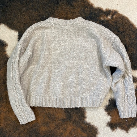 H&M Cable Knit Pom Sweater Crewneck Tan Brown - Picture 6 of 8